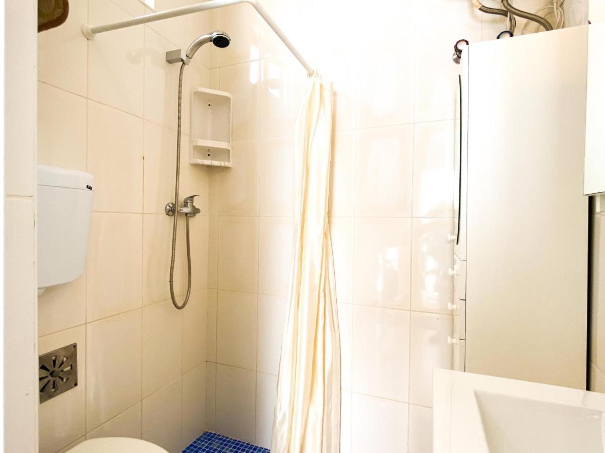 Cozy Studio In Lagos #1875 Apartman Kültér fotó